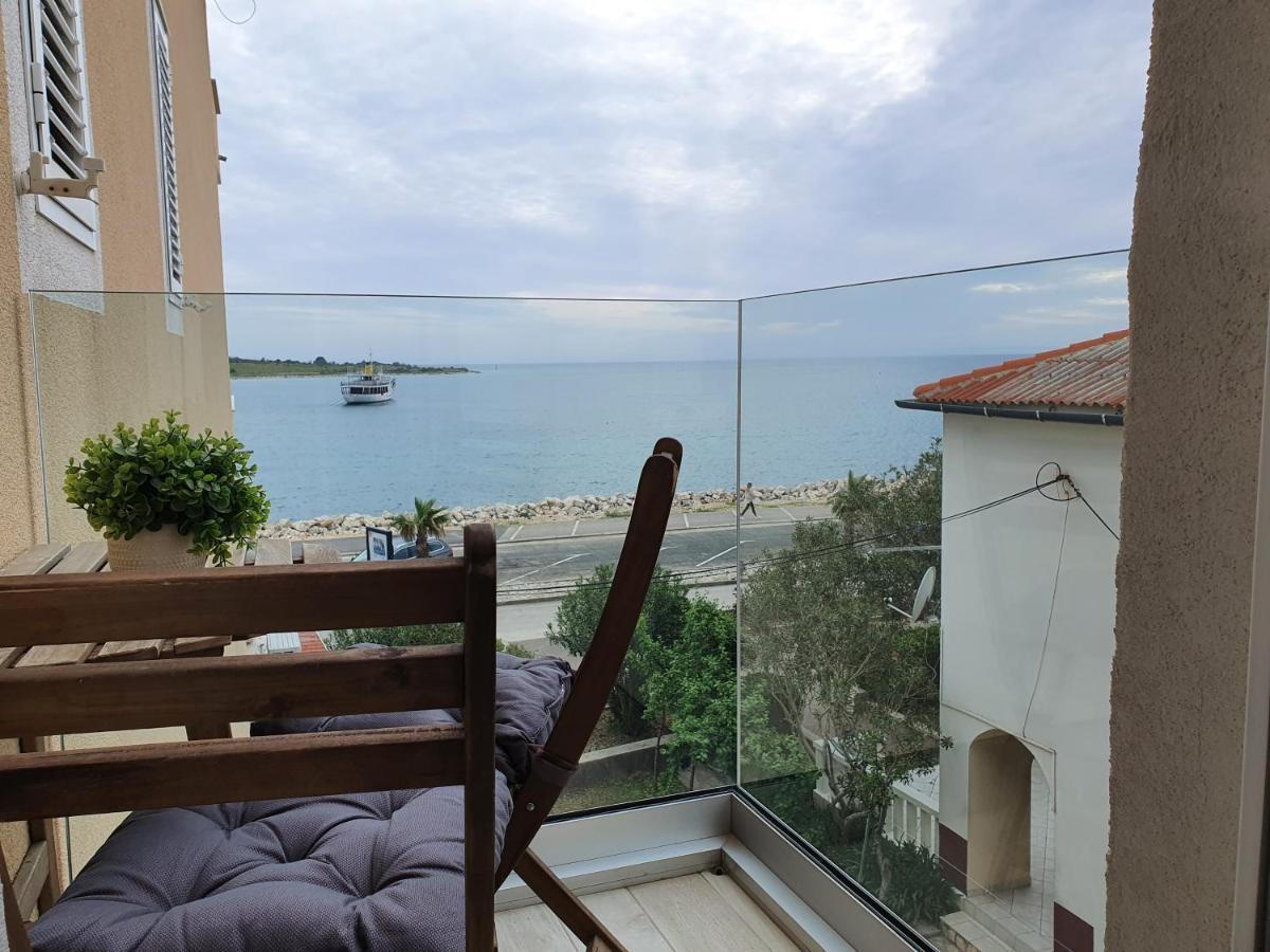 Apartment Danijela Novalja Kültér fotó